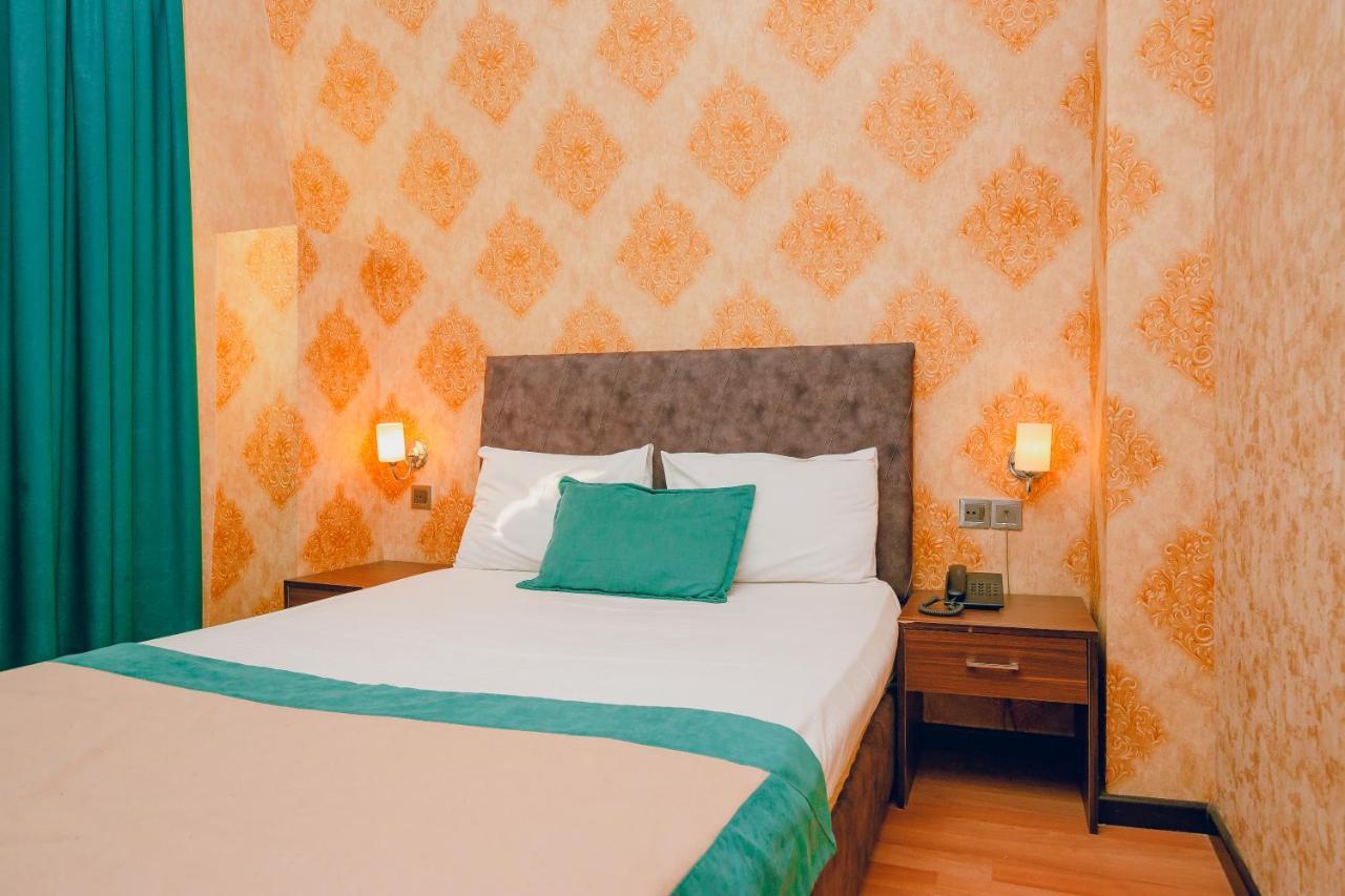 The Center Hotel Баку Экстерьер фото